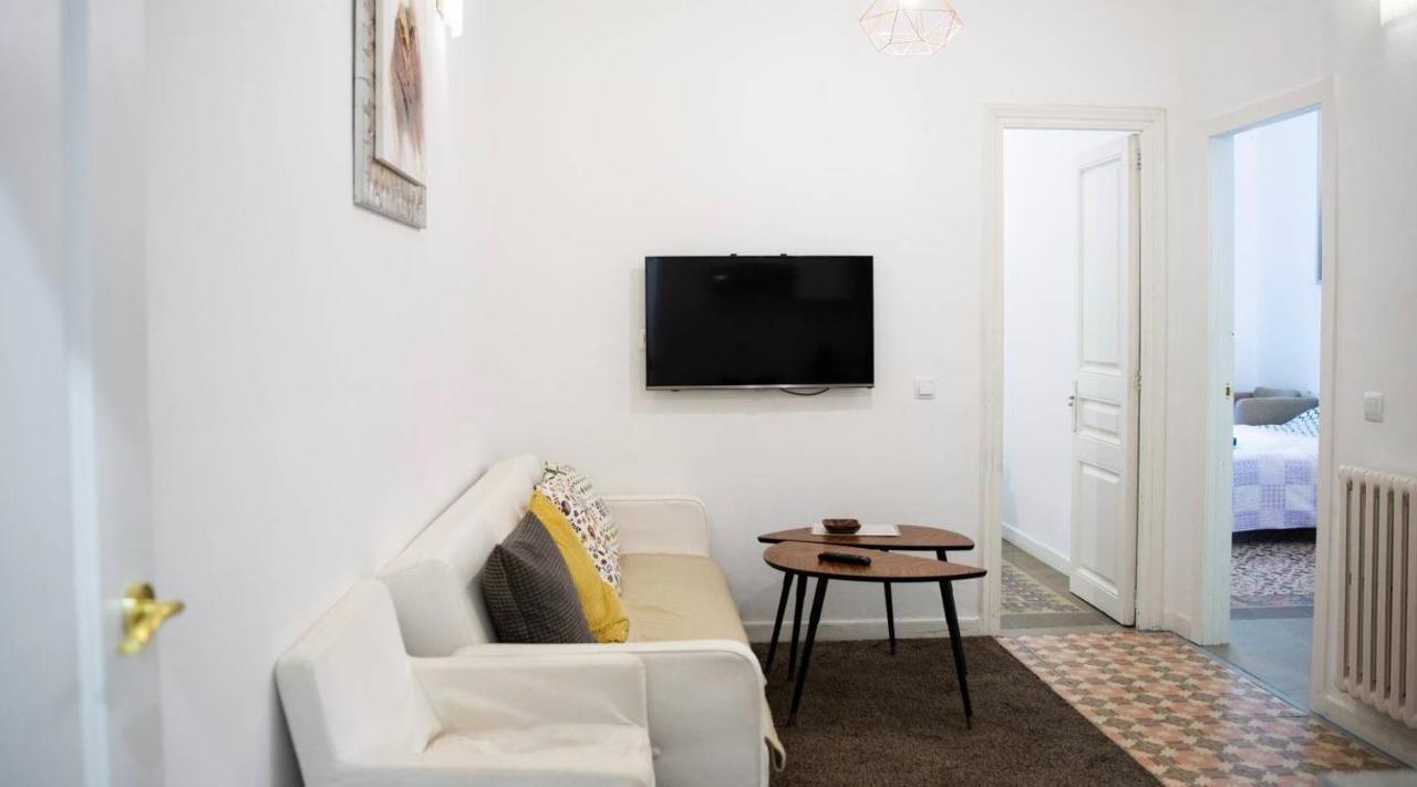 Eixample Apartments - Pova Barcelona Ngoại thất bức ảnh